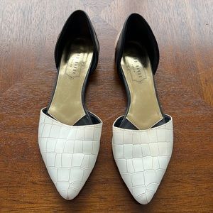 Ted baker size 6 flats